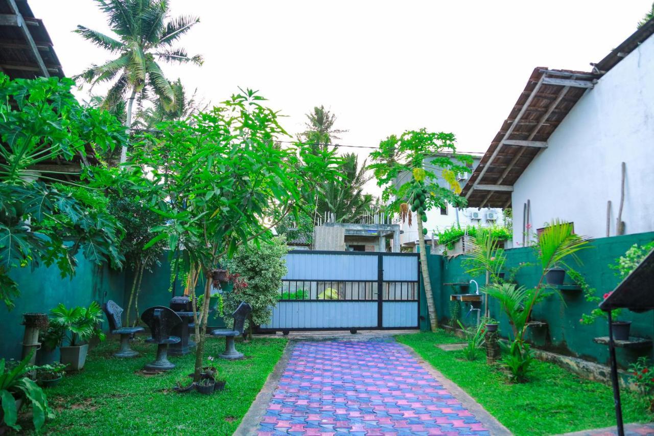 Sanda Hiru Guest Bed & Breakfast Mirissa Luaran gambar